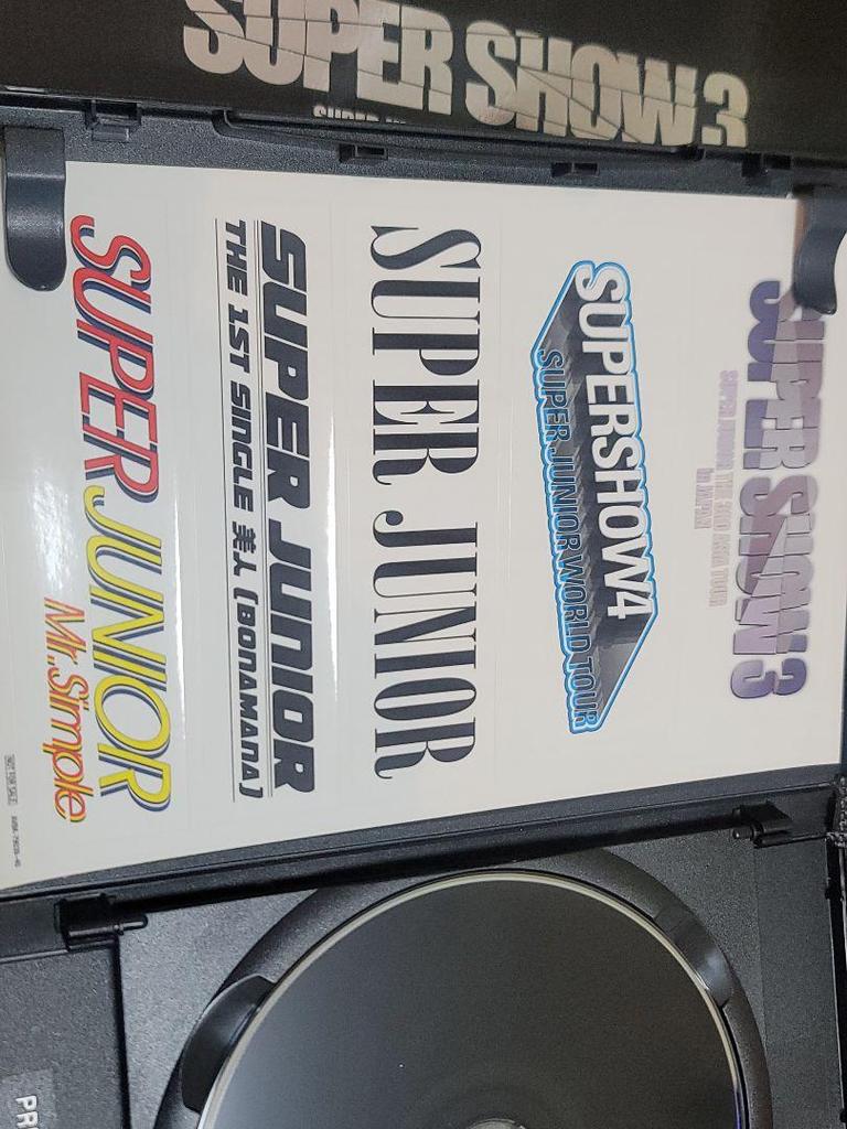 [USED] SUPER JUNIOR CDs & DVDs