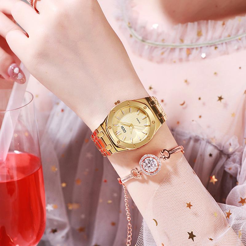 Fashion Atmospheric Steel Belt Women'S Watch With Casual Waterproof Quartz Watch