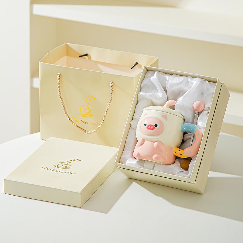 Cute cute cartoon piggy ceramic mug with lid for girls' birthday girlfriends practical souvenir gift box