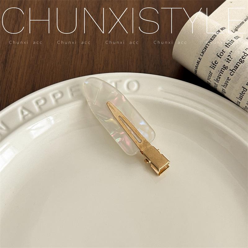 Japanische nahtlose Haarnadel: Sommerlicher Feenpony-Clip für Frauen - Entenschnabel-Design