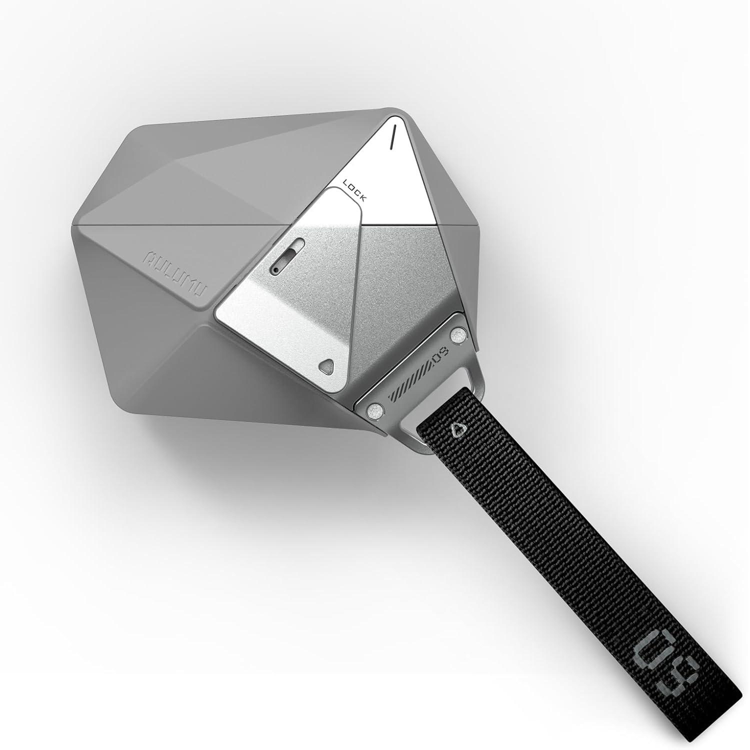 

Геометрический чехол с замком и защитным чехлом на липучке из цинкового сплава для Apple AirPods Pro 2023/2022 Gray серый