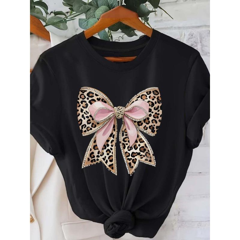 Europäische Größe Damen Leo-Print Schleife Grafik T-Shirt - Weißes Oberteil mit Rosa Akzenten, Alltagsmode T-Shirt, Trendiges Oberteil