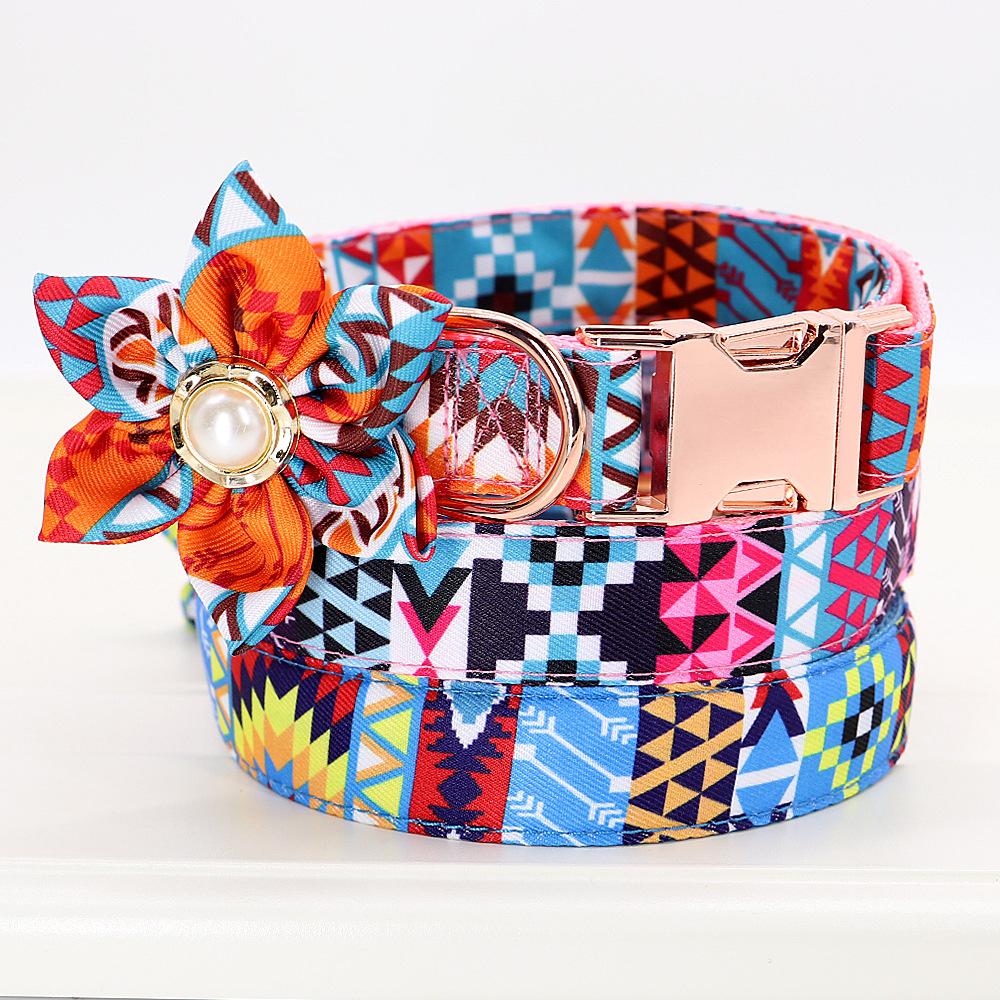 Pet Dog Ethnic Style Flower Metal Buckle Collar
