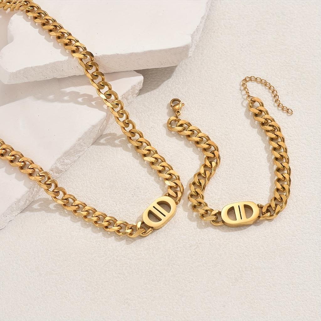 Wind Ladies Light Luxury Cuban Necklace Bracelet Set Niche Geometric Hip Hop Design Long Clavicle Chain Bracelet