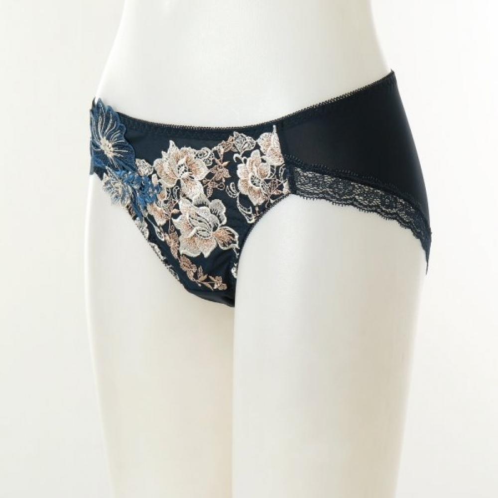 Wacoal Sparkling Embroidered Lace Panty Dpt0467a