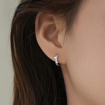 Petites Boucles d'Oreilles Créoles Argentées pour Femmes Boucles d'Oreilles Créoles Étoile Strass Bijoux Cadeau Hypoallergéniques Zircone Cubique