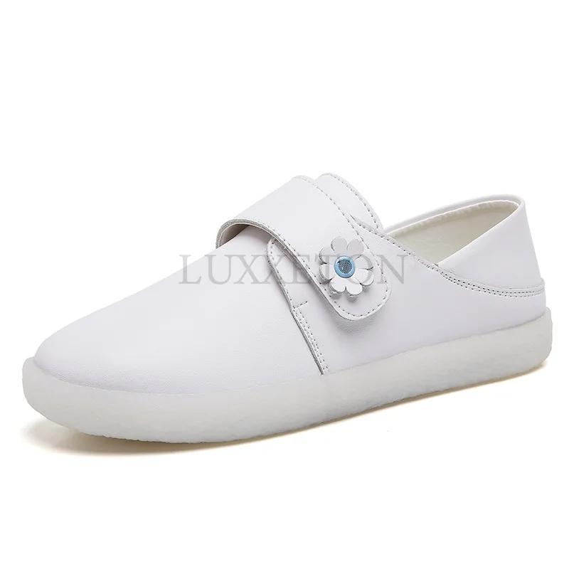Dermis Nurse Shoes Women Soft Sole Cotton Shoe with Velvet Round Head Sweet Casual Flower Small White Shoes Flat Shoes