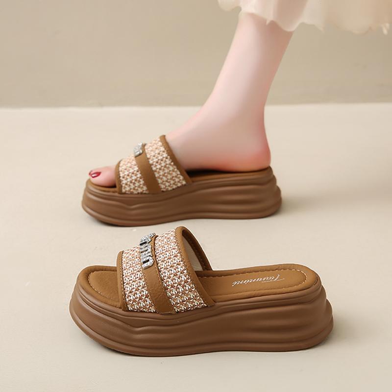 CRLAYDK Platform Sandals for Women Beach Slides Rhinestone Summer Causal Thick Sole Comfortable Slip on Slippers