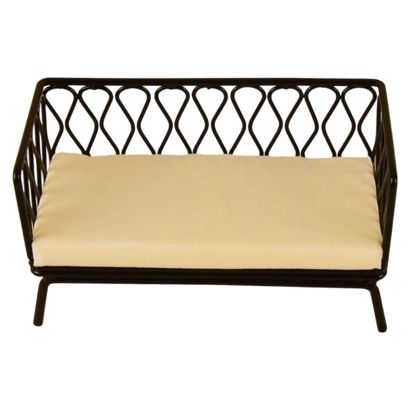 

1/12 Scale Miniature Wrought Iron Sofa Model Figurine For Doll House Decoration with Simulation Detail for Scene Setting