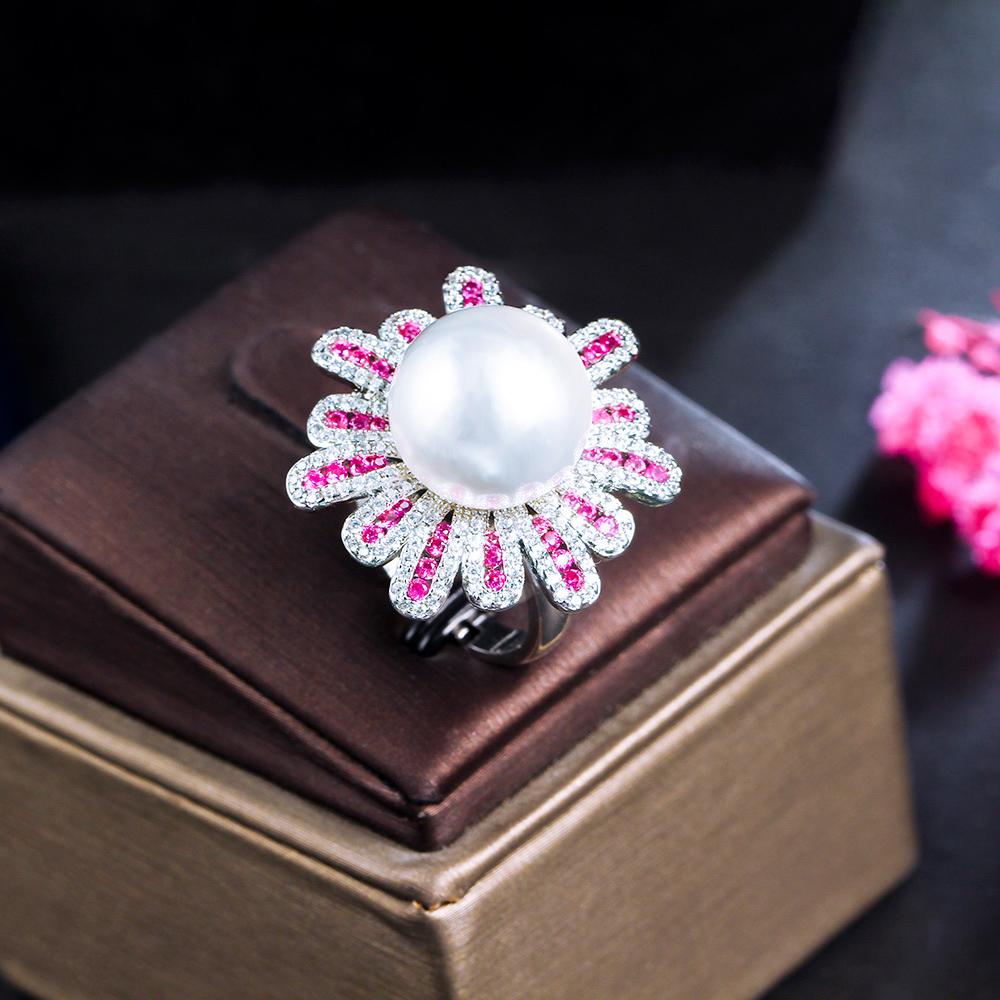 CMM Jewelry Resizable Luxury Big Chunky Fuchsia Cubic Zirconia Flower Artificial Pearl Rings for Women Engagement Party Wear Jewellery