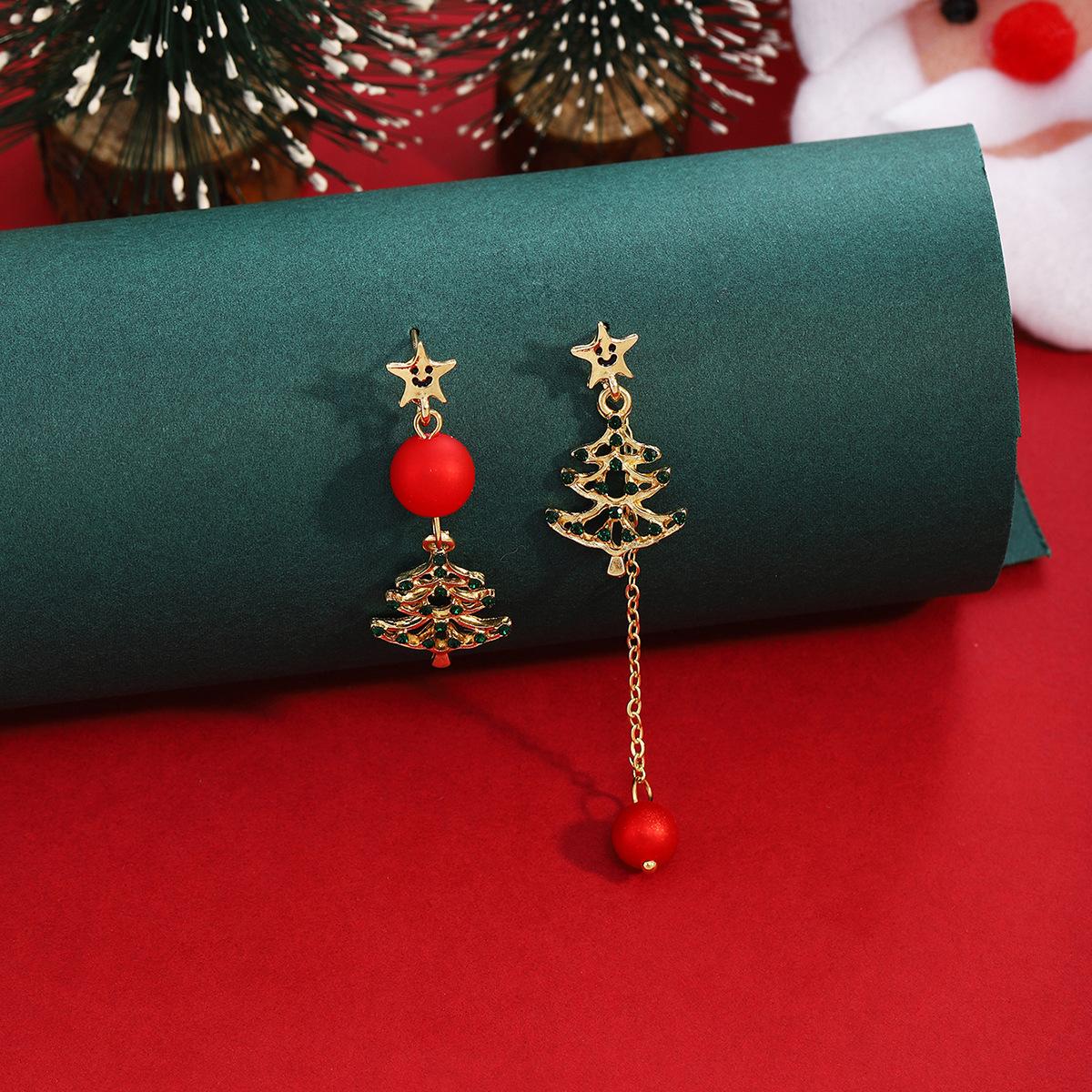 Christmas Star Smiley Face Asymmetrical Fringed Earrings, Light Luxury And High-End Christmas Tree Hollow Earrings For Women