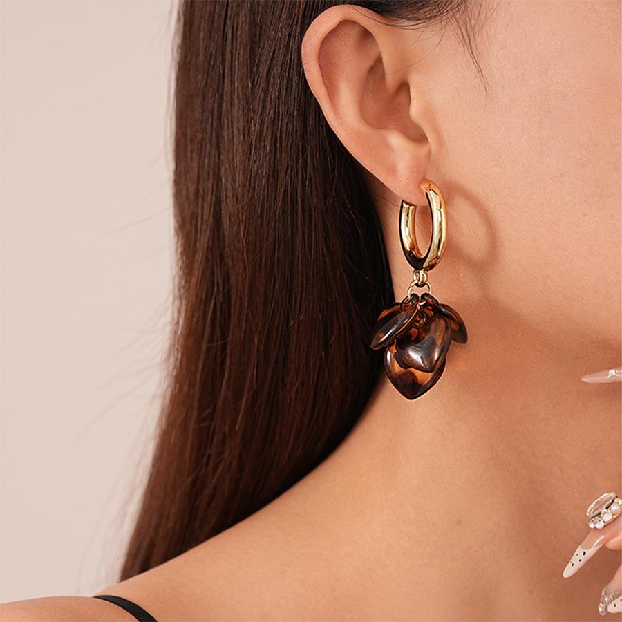 Meillard Leopard Print Acrylic Heart Geometric Earrings - Autumn Winter Retro Niche High-End Accessories for Women.