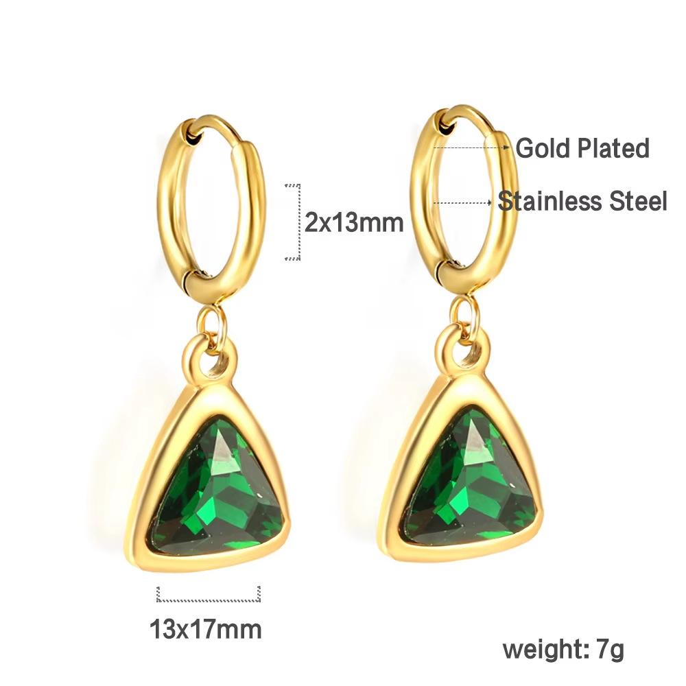 Luxury Fan Shaped Short Stud Earrings For Women Hypoallergenic Vacuum Plating Elegant And Versatile