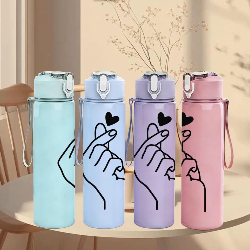1PC Minimal Hand Hold Heart Line Art Print 750ml Color Plastic Sports Water Bottle Leakproof Flip Straw Lid Suitable for Sports Office Home Use