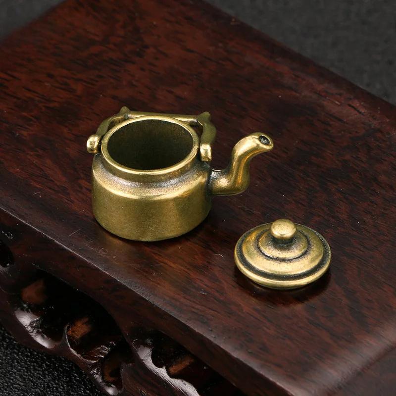 1Pc Antique Copper Mini Fingertip Kettle Teapot Pocket Incense Burner Retro Brass Tea Pet Home Decorations Accessories Desk Ornament