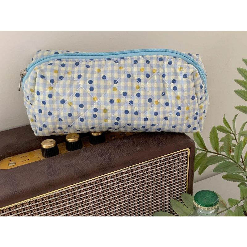 Love Pen Bag Large Capacity Stationery Bag School Supplies Stationery Bag Makeup Bag