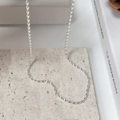 Colier cu mărgele de măsline din argint S925 Sterling Boabe de măsline Design simplu de nișă în stil Ins Colier pur cu lanț de claviculă dublă.