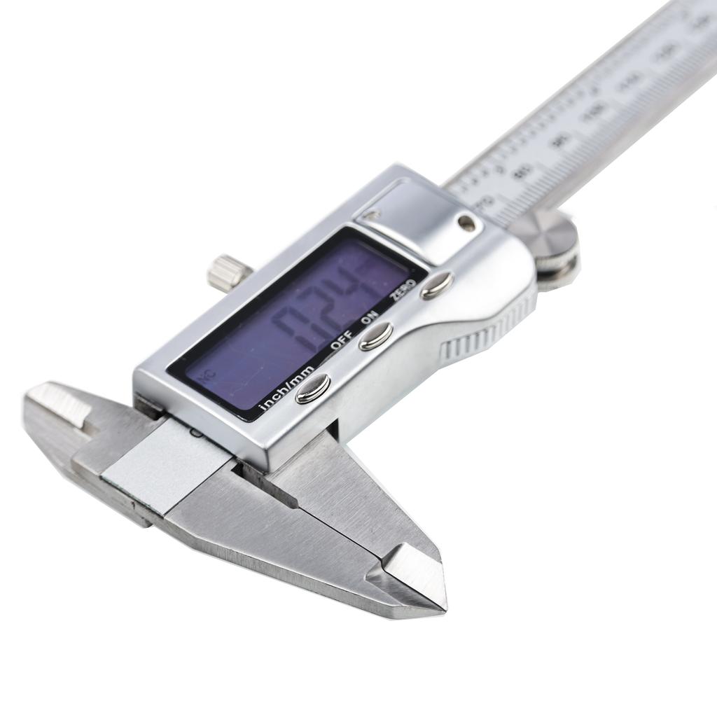 Professional 150mm Metal Electronic Caliper In a Case