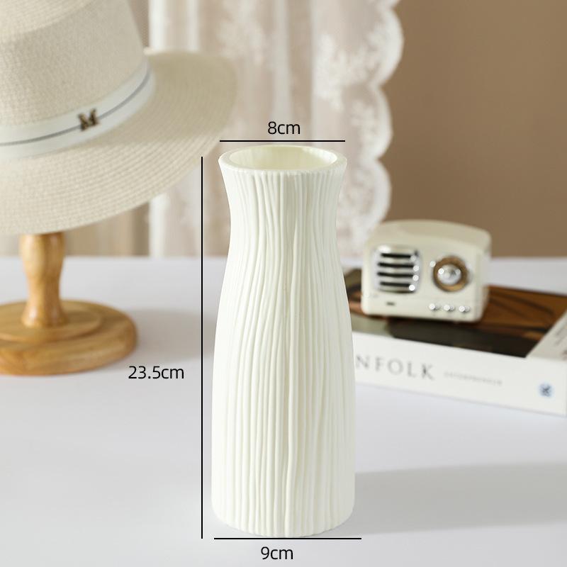 Plastic Flower Vase - A Small and Fresh One for The Living Room, with Anti-drop Function. Flower Arrangement Vase for Water Culture.