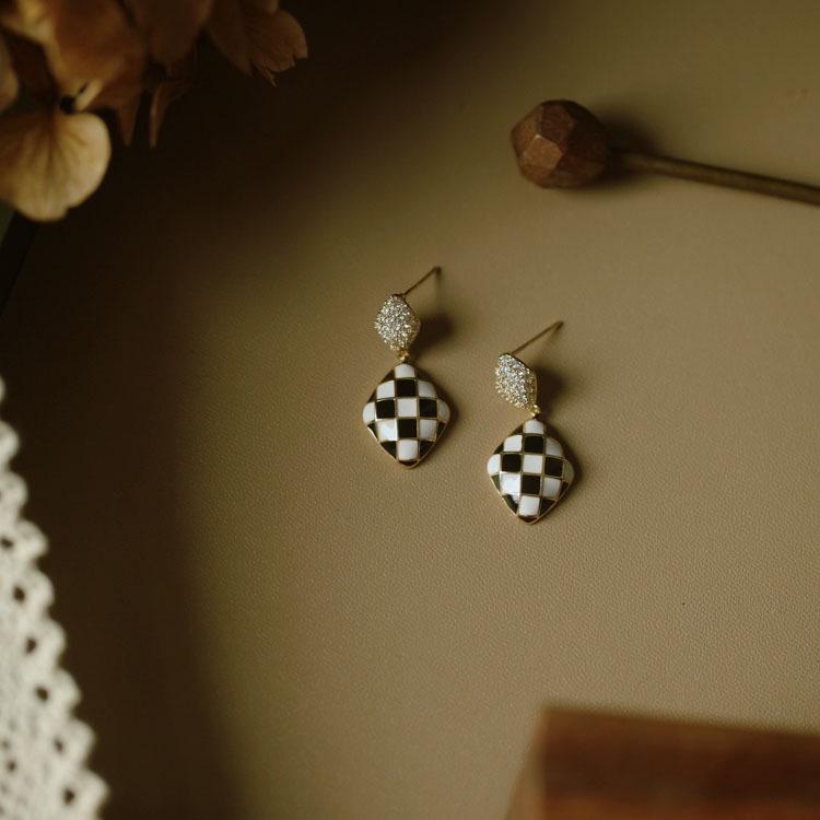 Trendy S925 Gold-Plated Sterling Silver Black & White Checkered Drop Earrings