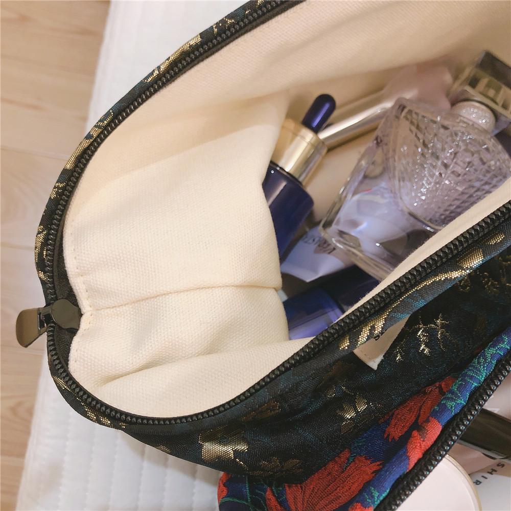 146 Retro Style Cosmetic Bag Large Makeup Bag Travel Toiletries Storage Pouch Zipper Closure Organizer for Women and Girls