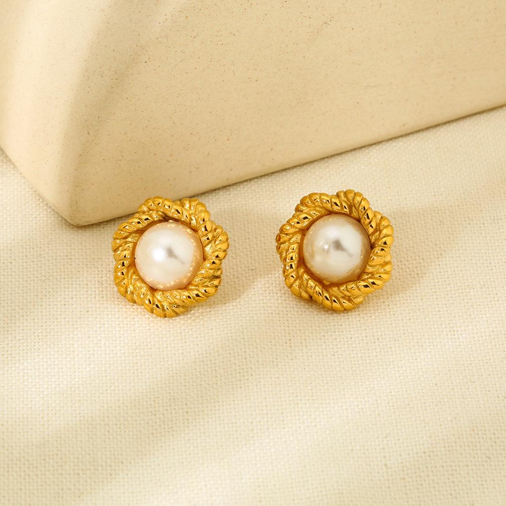 European and American retro gold twist edge inlaid imitation pearl stud earrings stainless steel plated 18k gold light luxury earrings women