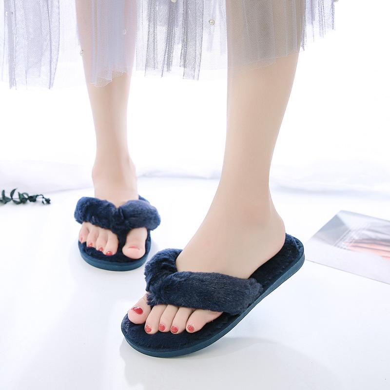 Women's winter home plush flip flops, comfortable wooden floor cotton slippers