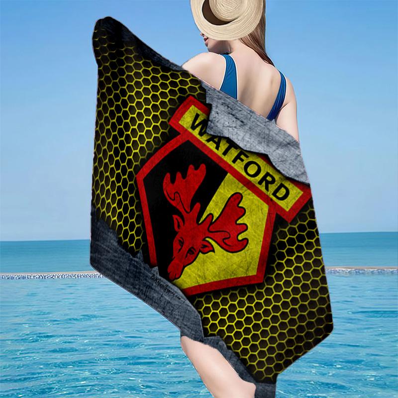 1 Stück Watford Wappen Design Strandtuch - Weiche, Saugfähige Mikrofaser, Leicht, Ideal für den Strand, Partys, Reisen, Camping Fan Geschenke