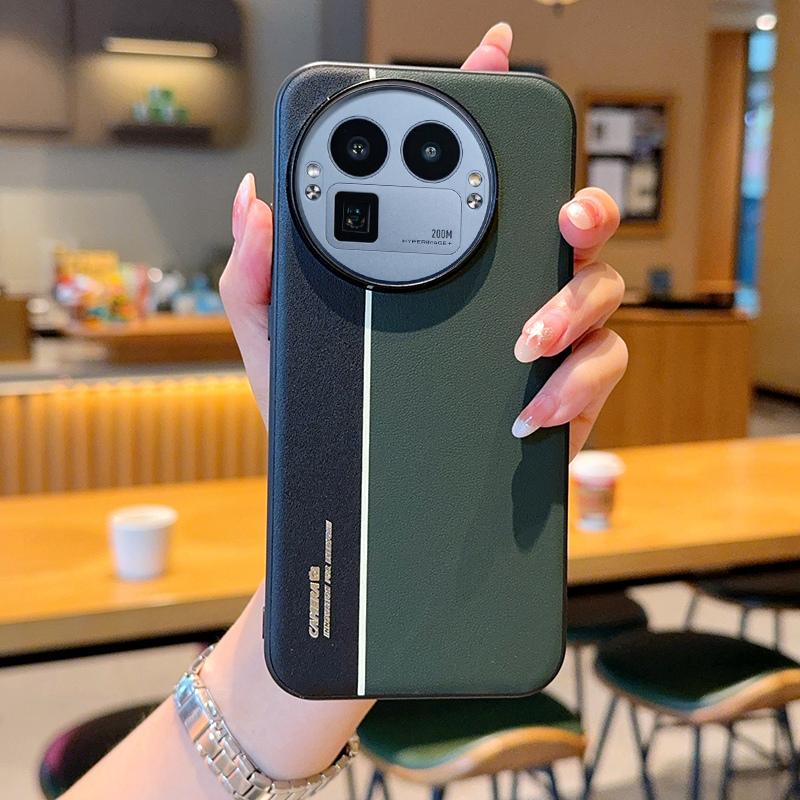 

For Realme GT8 and GT8 Pro Case Luminous Contrast Color Leather Raised Frame Camera Protection Back Cover Glow In The Dark Artificial leather&realme GT8