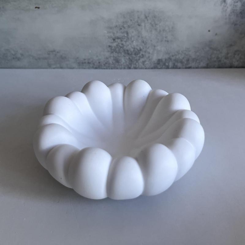 Creative Silicone Tray Mold Epoxy Cloud Shaped Storage Plate Mould Stylish Coaster Mold for Crafting Enthusiasts