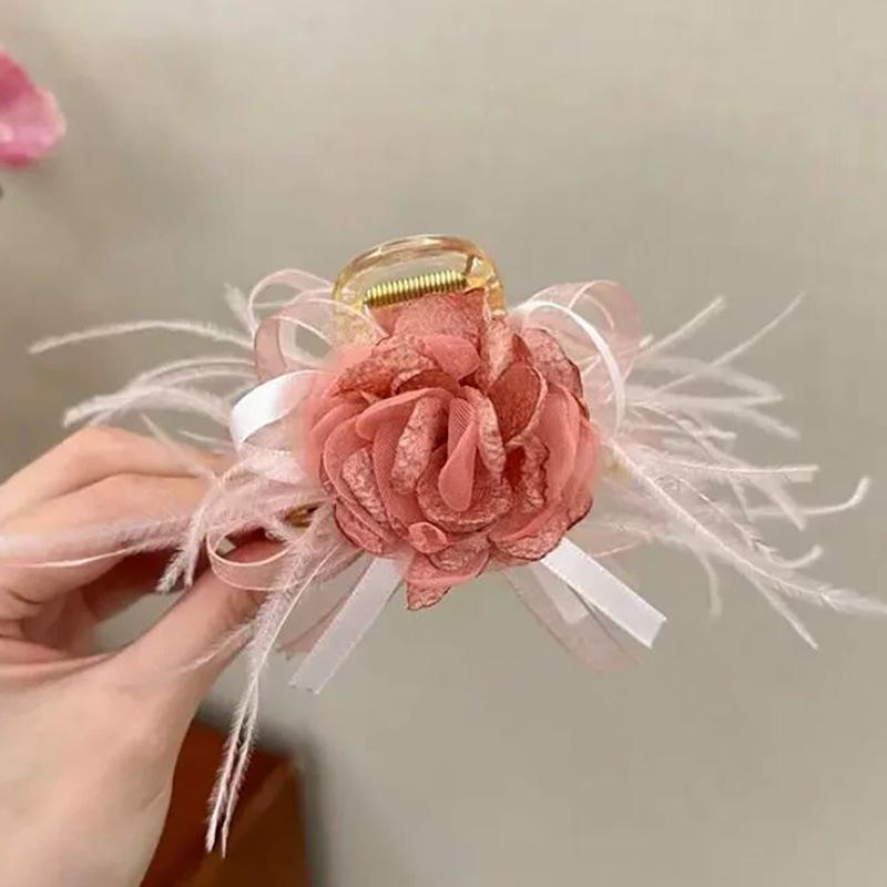 Luxury Black Feather Claw Hair Clip for Women's Updo Hairstyles
