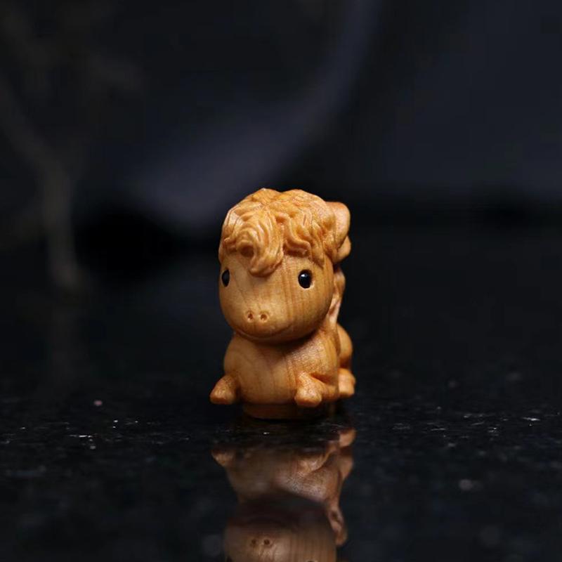 1/2Pcs Charming Handcrafted Horse Statue 2026 Chinese New Year Zodiac Horse Ornaments Wood Carving Desktop & Holiday Decor Gift