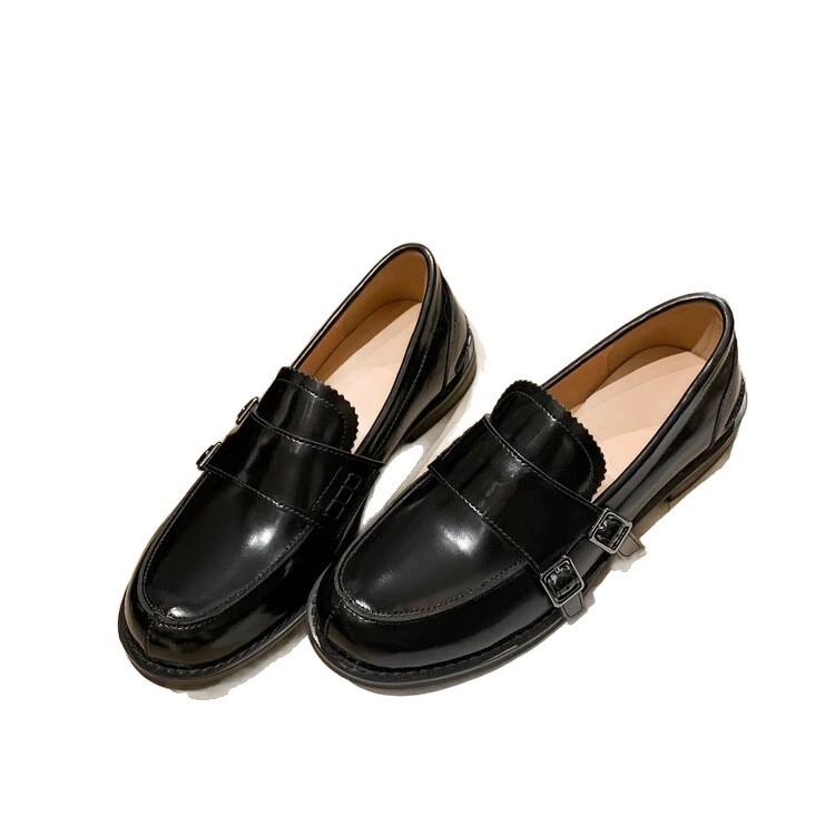 Retro polished brown round head small leather shoes British style one pedal thick heel loafers 2025 new women's single shoes autumn