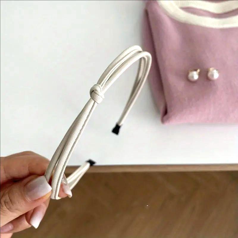 

Повязка на голову из искусственной кожи с узлом в корейском стиле: Однотонный, Простой и Универсальный для Выходов в Свет, Женский Аксессуар для Волос