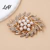 Solid Metal Brooch Flower Branch Brooch Retro Leaf Design Lapel Pin with Faux Secure Clasp Pearls Electroplating Anti-Oxidation Badge for