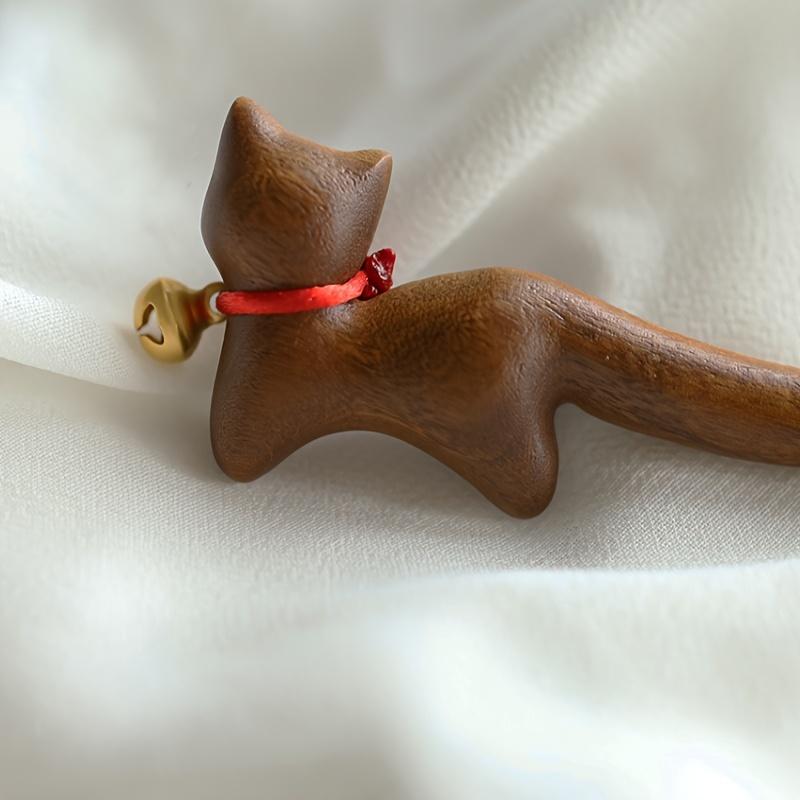Adorable Chinese-style Hairpin Ancient Wind Gold-threaded Sandalwood Hairpin New Simple Retro Ancient Costume Bell Cat Headwear