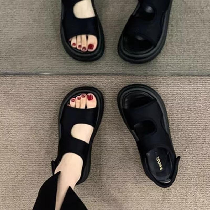 Chaussures Velcro à semelles épaisses Chaussures à une épaule Nouvelle Sandale pour femmes Plage Sport Cool Pantoufles