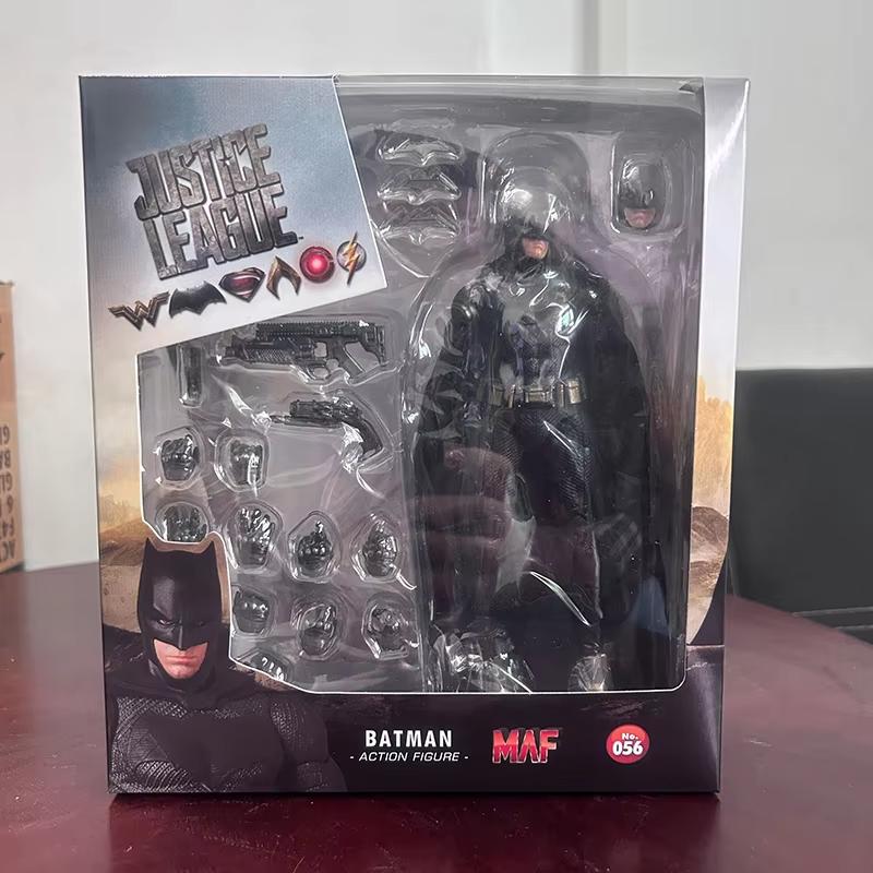 NECA Figure Justice League Bruce Wayne Batman Action Figure Mafex 056 Figure Joint Movable Doll Christmas Present For Friends