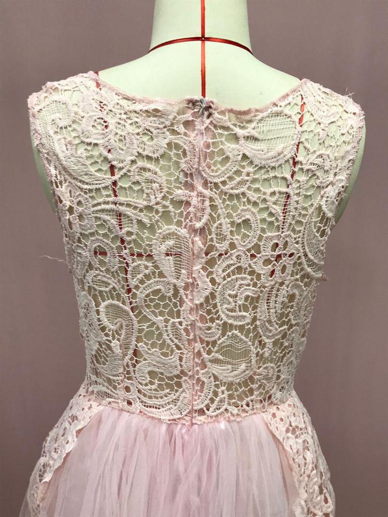 2025 Stylish Lace Wedding and Evening Gowns: New European & American Trends in Three Colors
