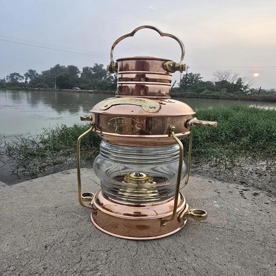 Handmade Copper Brass Ship Lantern Nautical Oil Lamp 35.56 Cm Christmas Festive Gifts Housewarming Home Office Decor Weddin G Anniversary Gift
