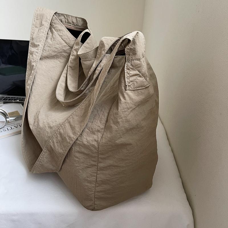 Lightweight Tote Bag Large Capacity Women's Commuter Shoulder Crossbody Bag