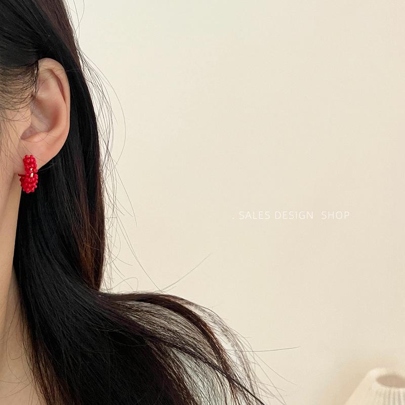 Korean Style C-Shaped Millet Bead Ear Cuff - Simple, Versatile, and Fashionable Earrings for Women