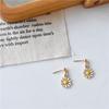 Korea Small Fresh Daisy Flower Short Earrings Cute Fashion Flower Student Earrings Zircon Accessories Birthday Gift Earrings