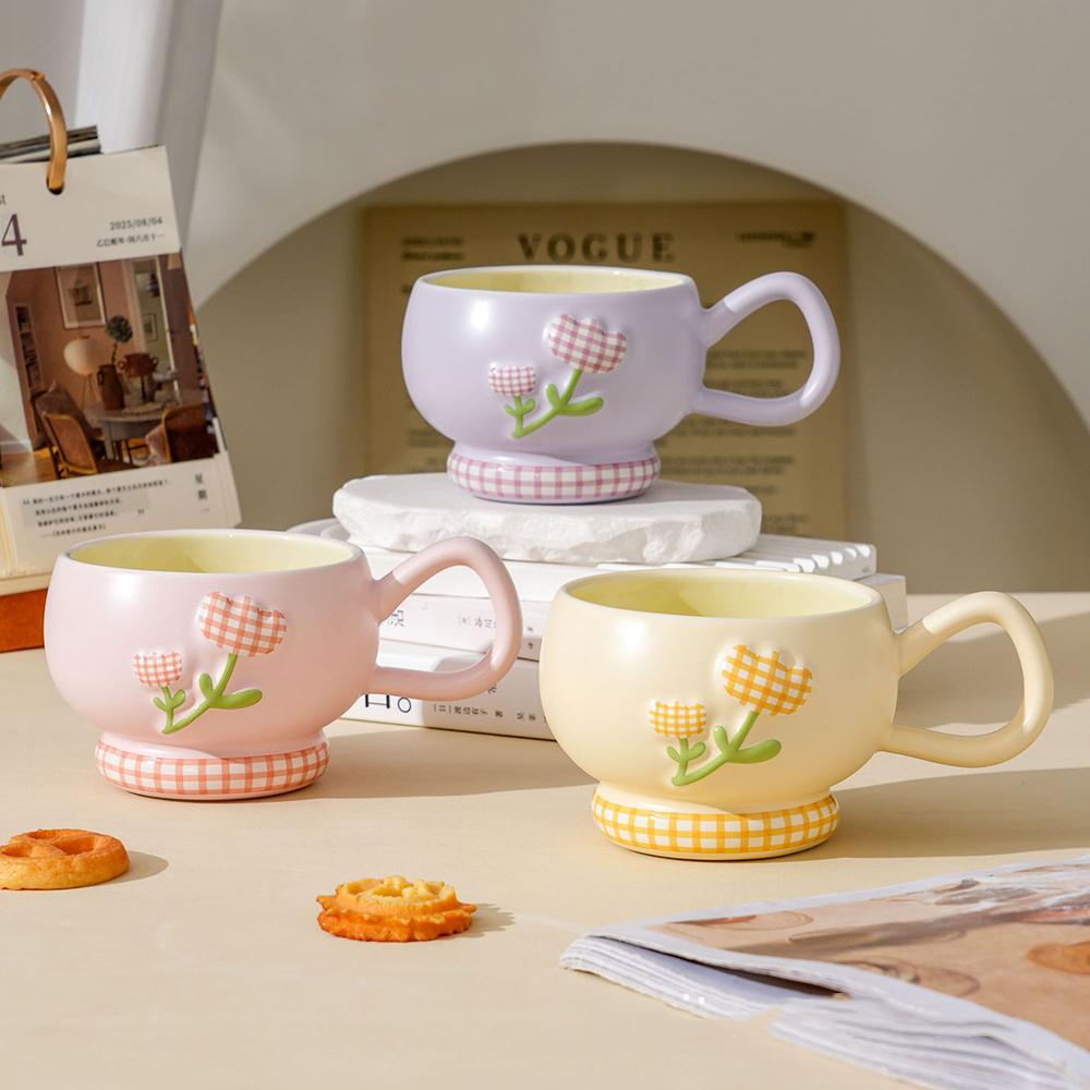 High Appearance Level Ceramic Water Cup Tulip Relief Makeup Cup with Spoon Home Adorable Minimalist Tableware Birthday Gift Mug