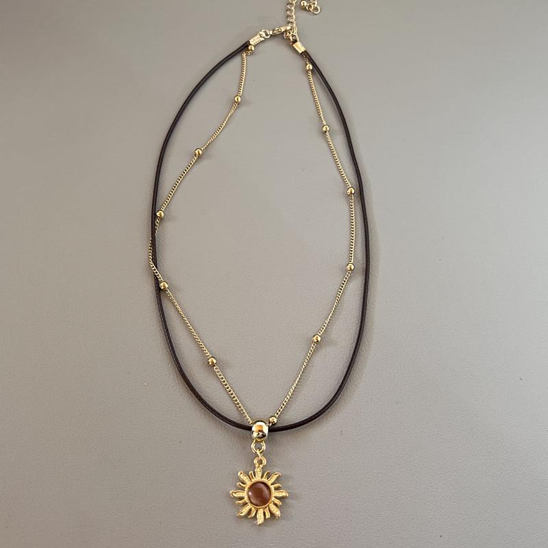 Sun Star Zircon Necklace for Women Vintage Leather Necklace Double Layered Pendant Chain Choker Fashion Jewelry