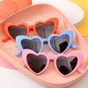 Kids Heart Sunglasses Cartoon Eyewear Vintage Heart-Shaped for Boys Girls 3-9 Years Toddler Sunglasses Outdoor Children Glasses