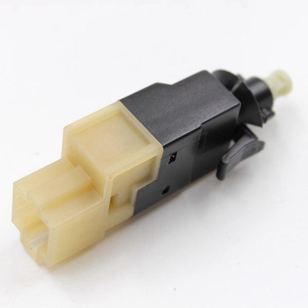 Brake Light Switch A0105454409 for Mercedes W211/219