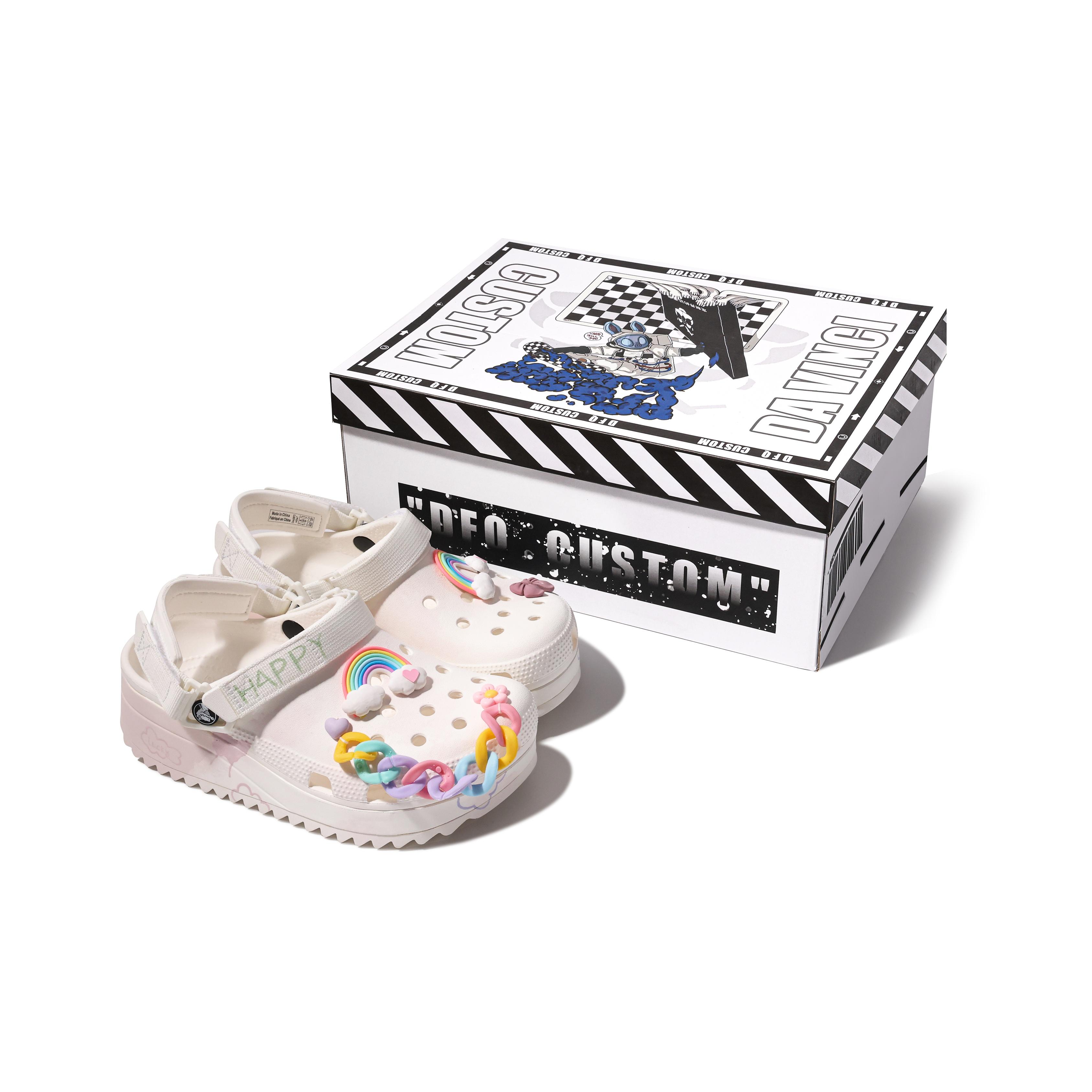 

Сабо Crocs Clogs Unisex 206772-143(TeamM-LUCKY S-BOX)