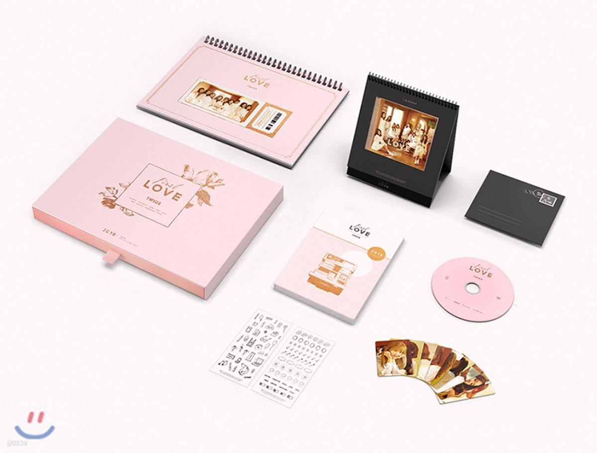 

TWICE 2018 Season Greetings: First Love