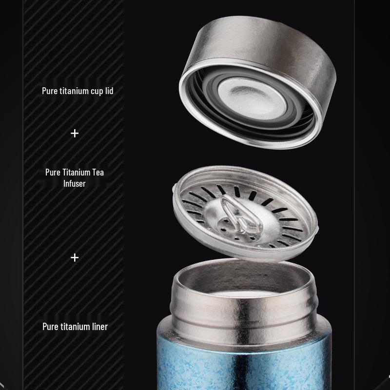 Antibakterieller Titan-Isolierbecher mit Tee-Sieb, Geschenkbox - Tragbar, hochwertiges Geschäftsgeschenk für Männer und Frauen
